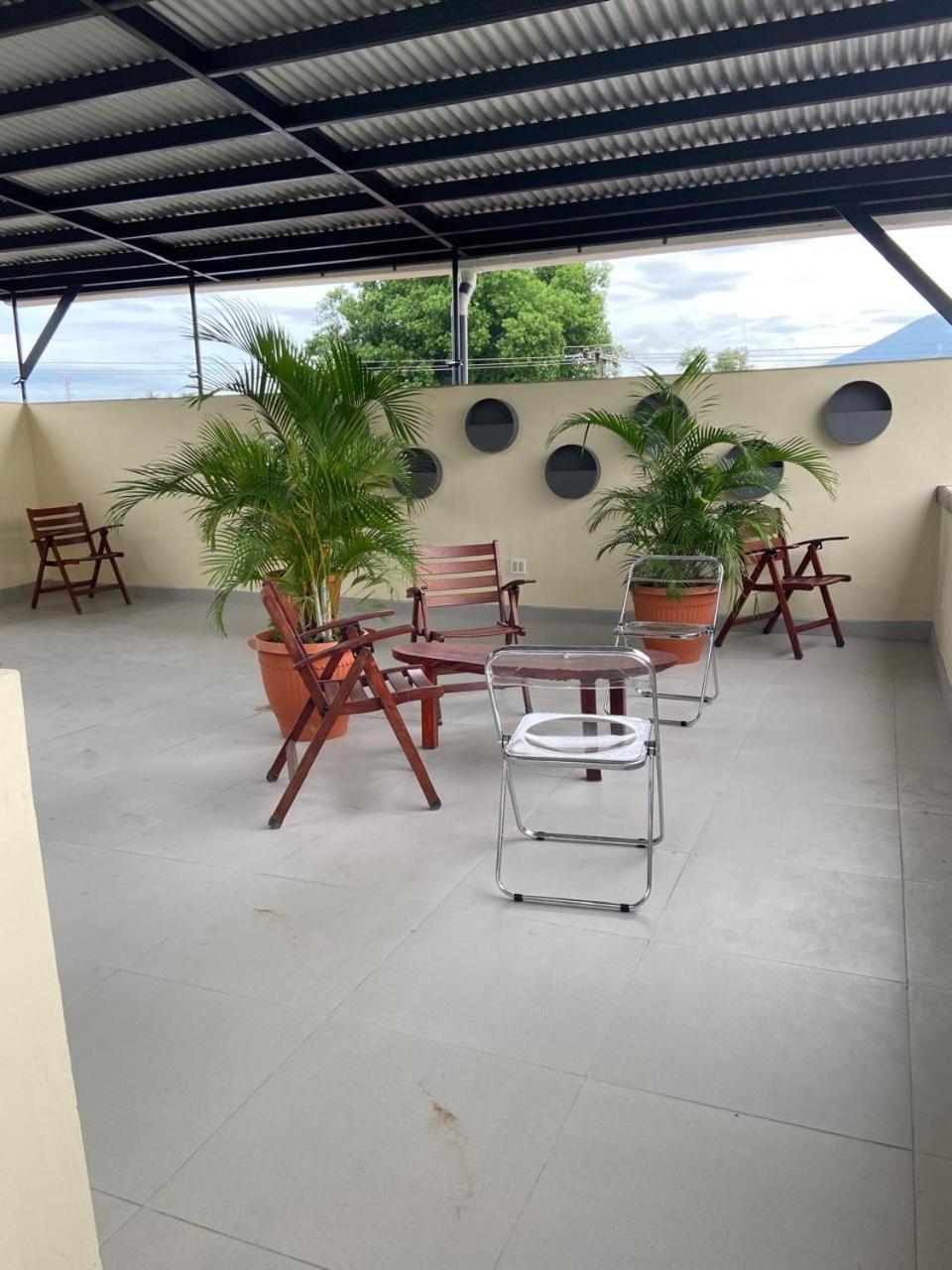 Apartamentos Casa Amarilla Granada Exteriör bild