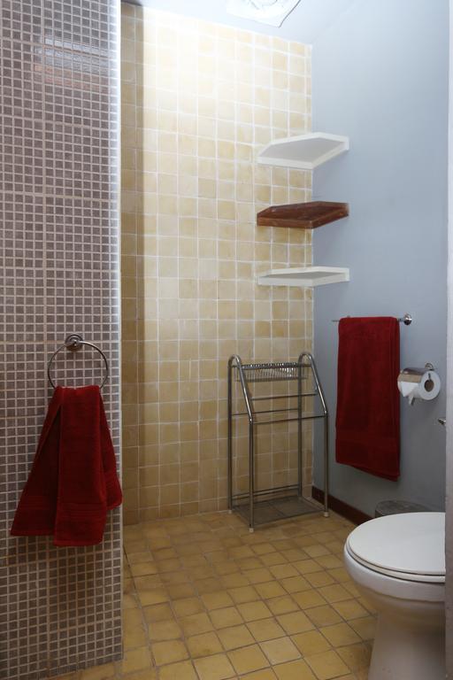 Apartamentos Casa Amarilla Granada Exteriör bild