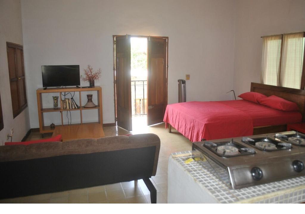 Apartamentos Casa Amarilla Granada Exteriör bild