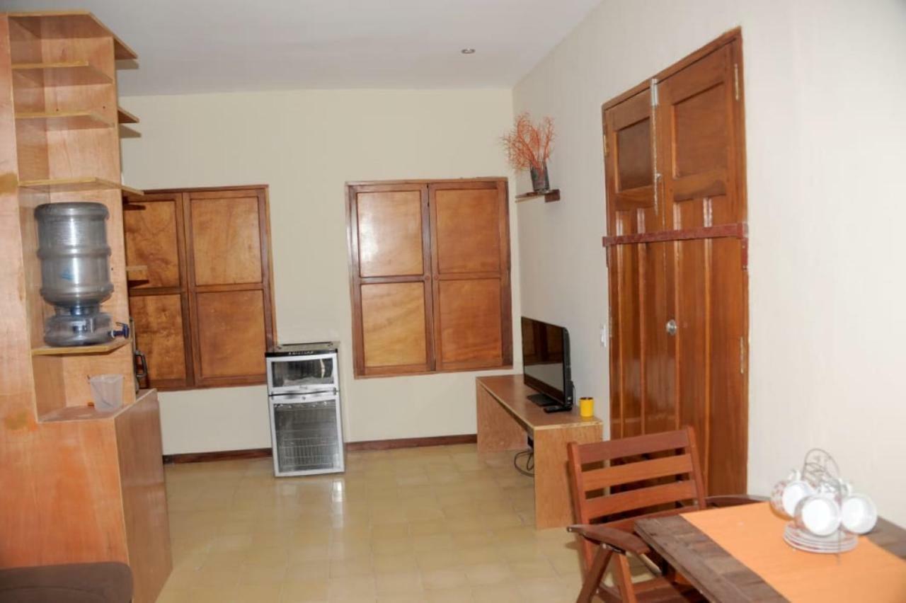 Apartamentos Casa Amarilla Granada Exteriör bild