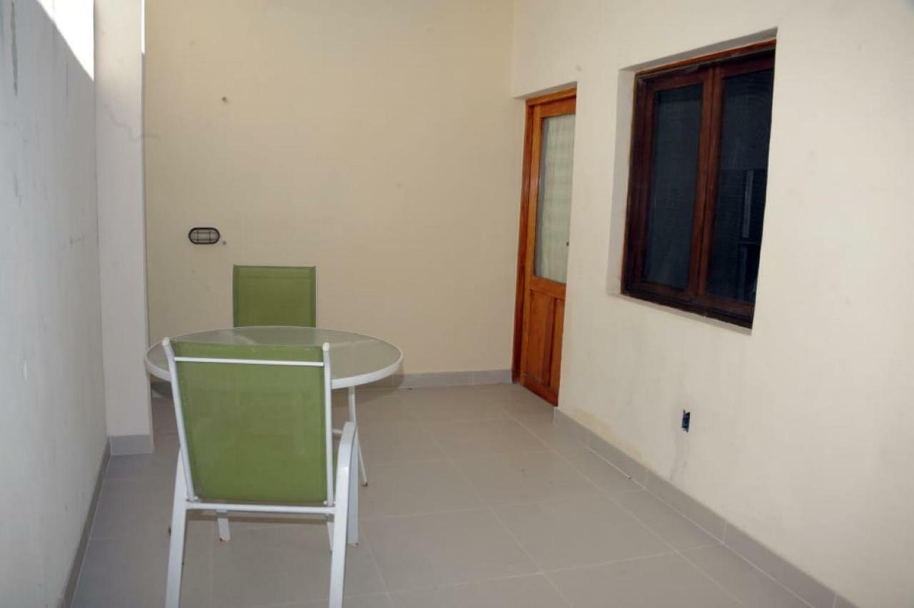 Apartamentos Casa Amarilla Granada Exteriör bild